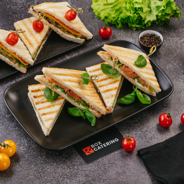 Сэндвичи для завтрака 24 шт.