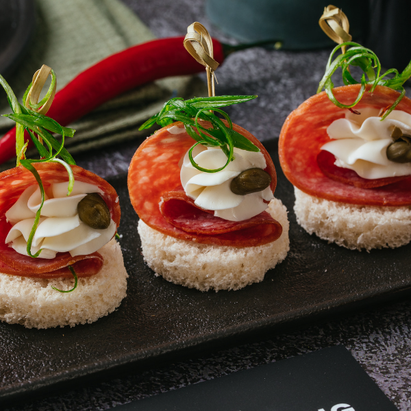 Канапе с венским цветком 24 шт.